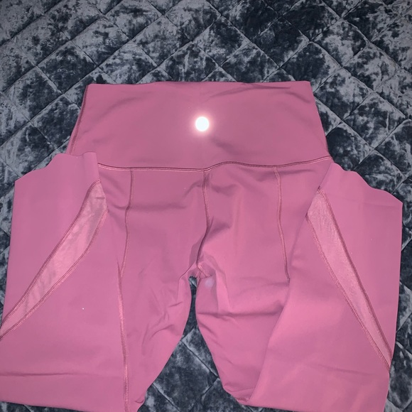 Lululemon Wunder Under Scalloped Crop HR - Picture 7 of 10